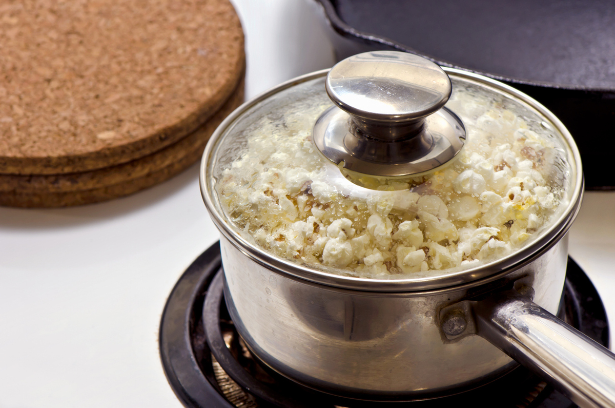 Φτιάξε τέλεια ποπ κορν στο σπίτι χωρίς μηχανή