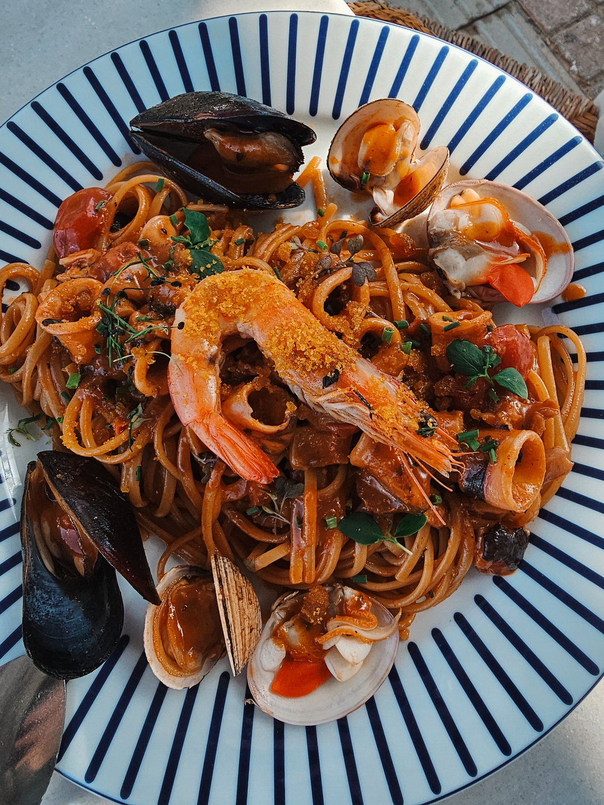 μακαρονάδα με θαλασσινά