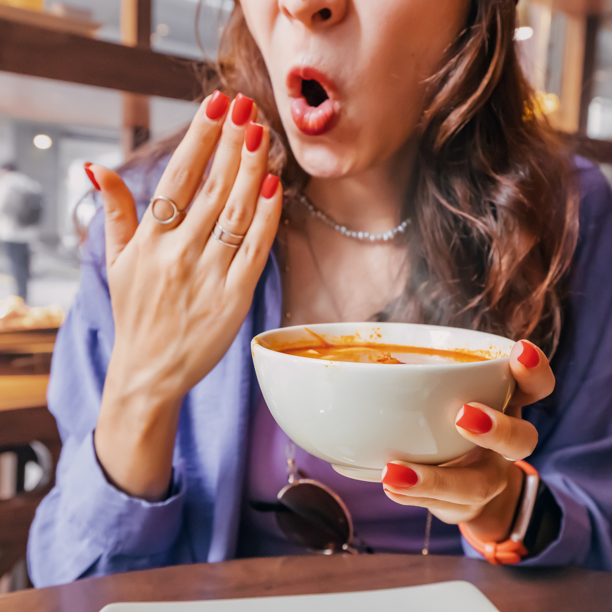 Tι προκαλεί την κακοσμία του στόματος;