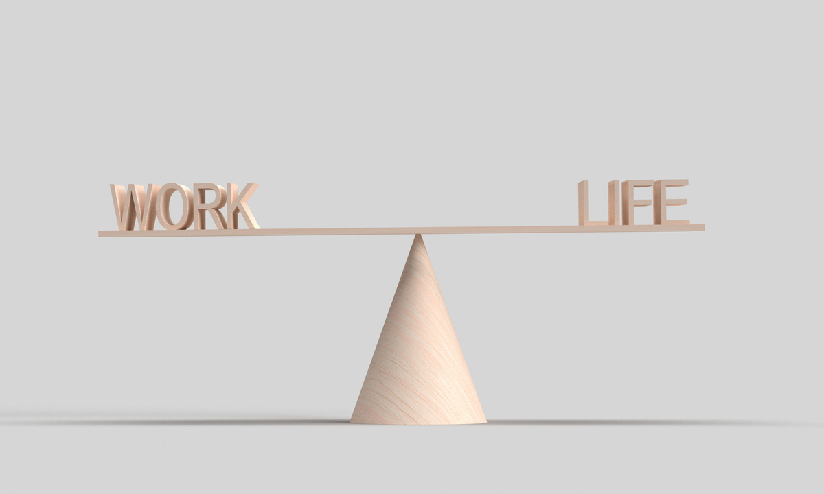 Τι είναι η νέα τάση του lazy girl job που έχει γίνει viral