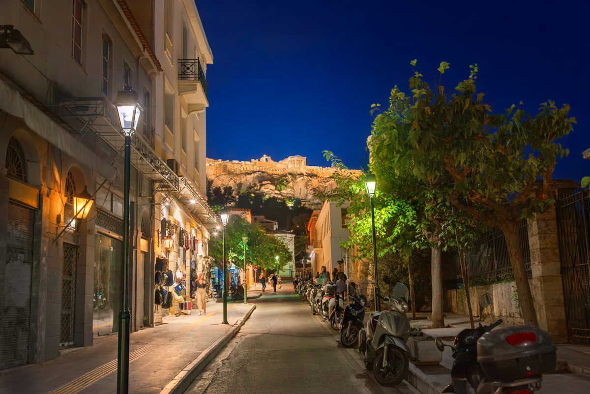 7 διαδρομές για να δεις την Αθήνα αλλιώς