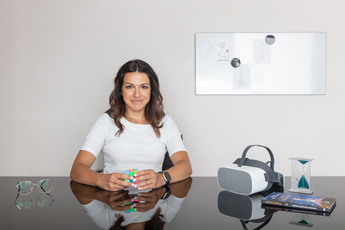 Εύη Νεοφώτιστου