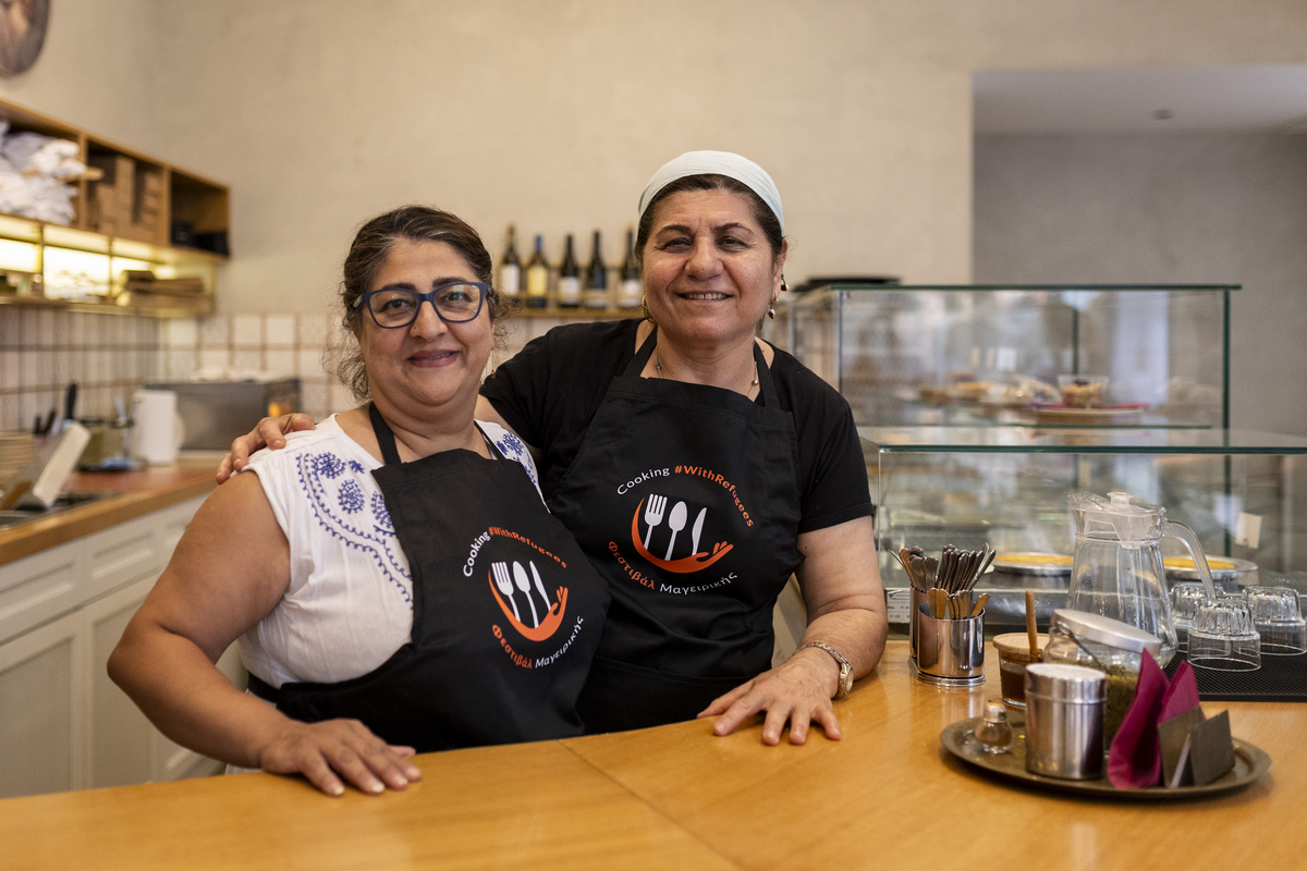 μαγειρεύοντας με πρόσφυγες