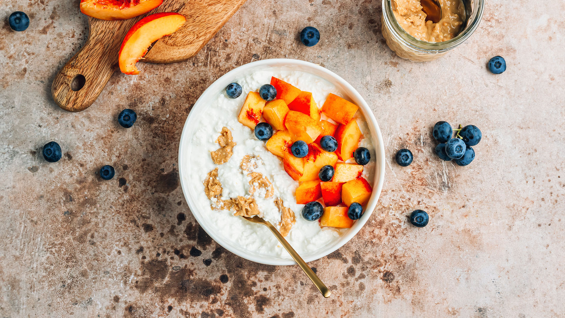 3 cottage cheese bowls για τα οποία θα σε ευγνωμονεί το σώμα σου