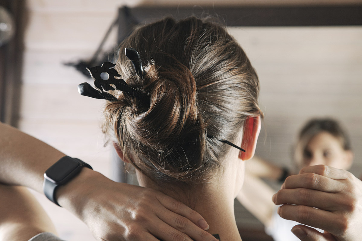 έτσι θα περιποιηθείς τα μαλλιά σου στις διακοπές