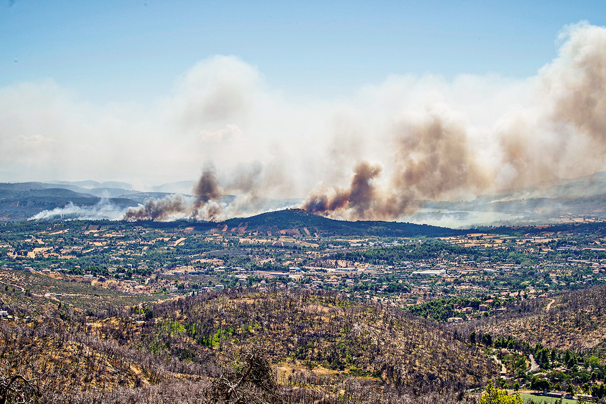Πώς να καθαρίσεις το σπίτι από τις στάχτες της πυρκαγιάς