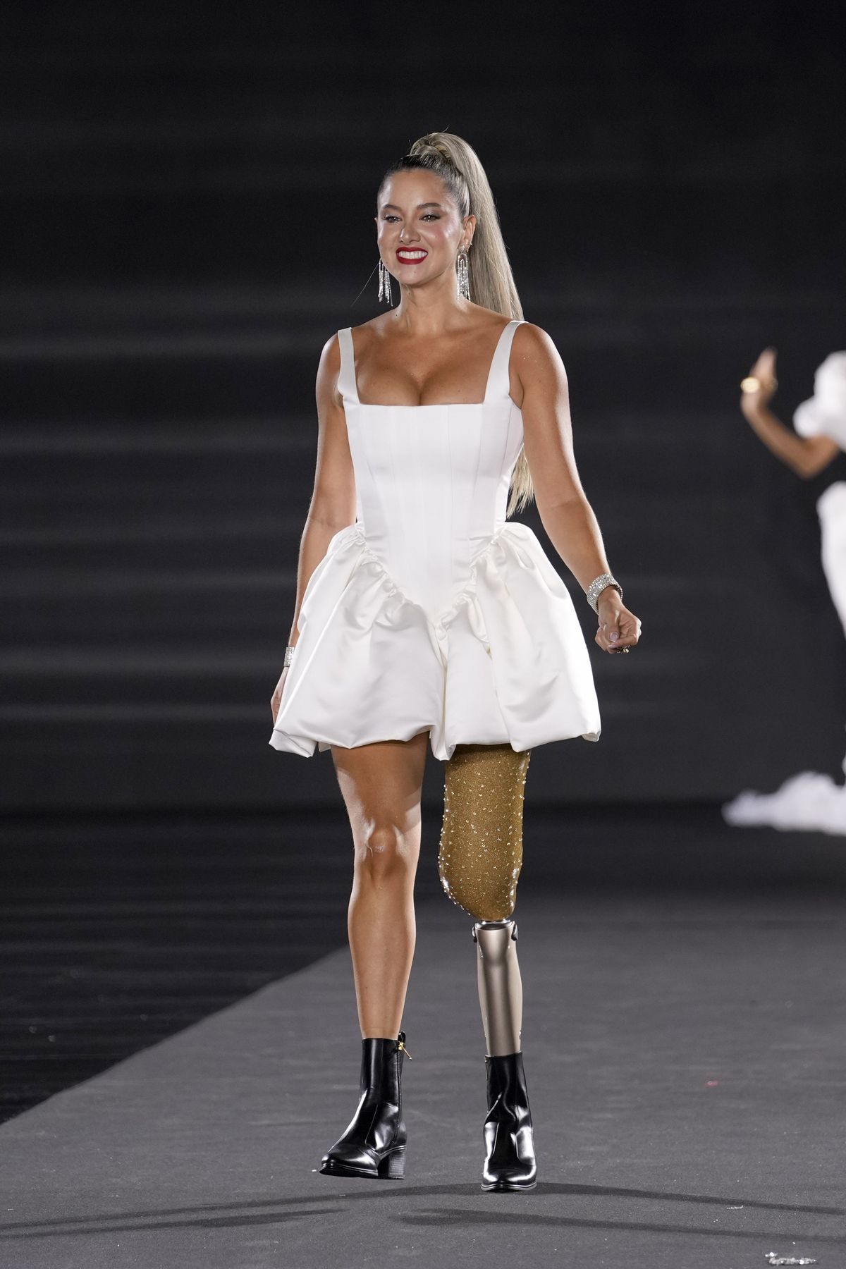 France Fashion L'Oreal 25