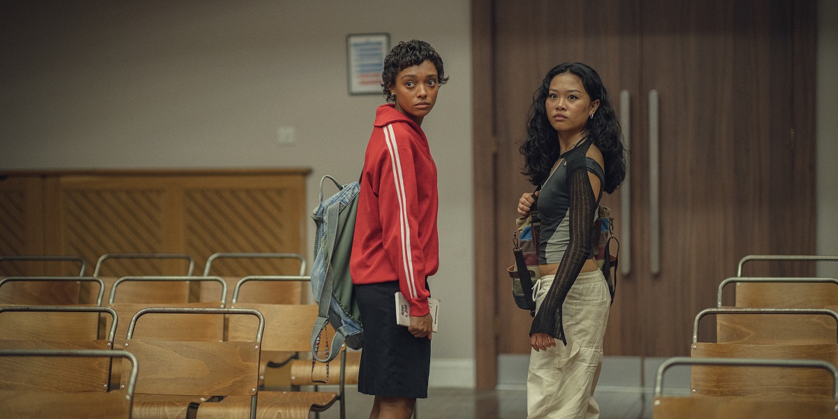 Everything Now ανορεξία