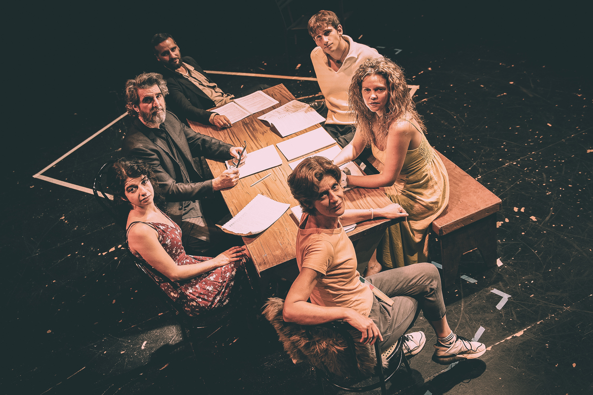 10 παραστάσεις για να πας μαζί με το έφηβο παιδί σου