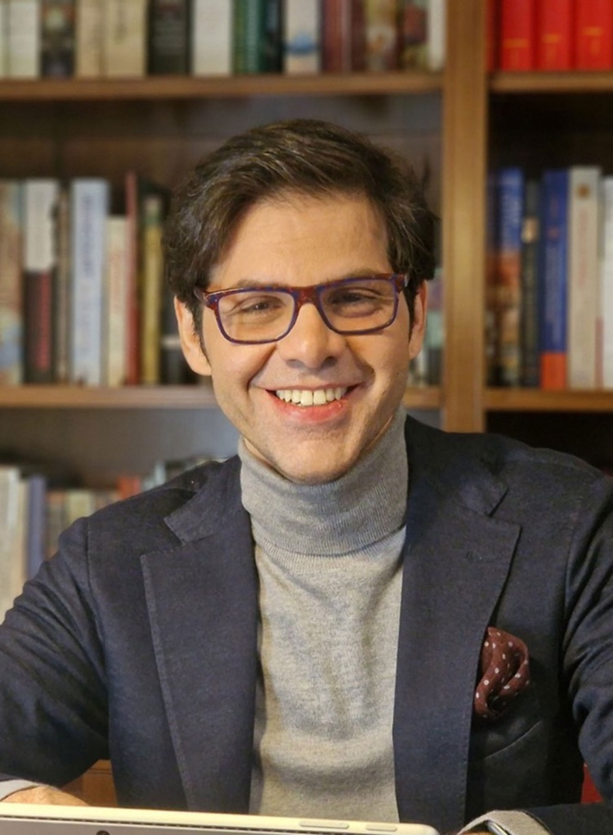 Αντώνιος Ντακανάλης: «Η εποχή του ΑΙ φέρνει στην ψυχιατρική και την κλινική ψυχολογία νέα δυναμική!»