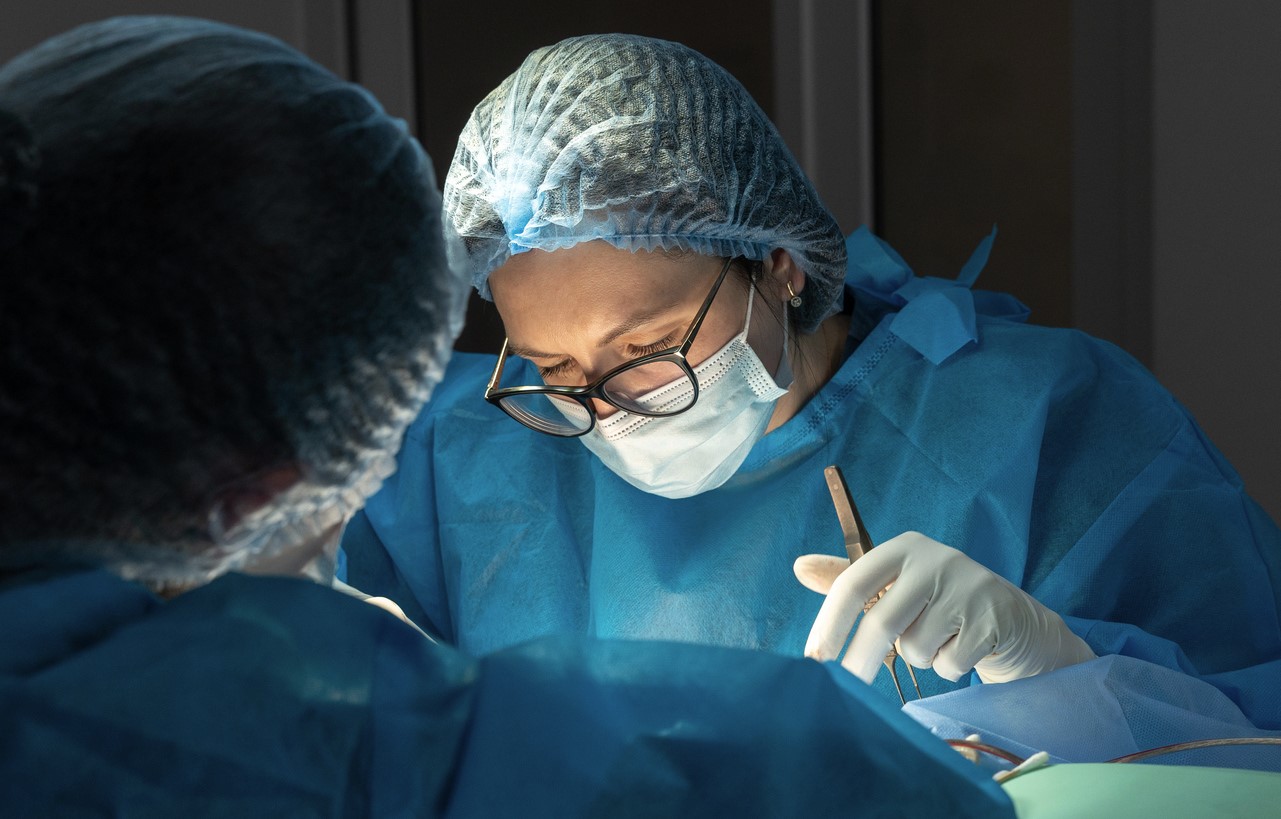 βλεφαροπλαστική