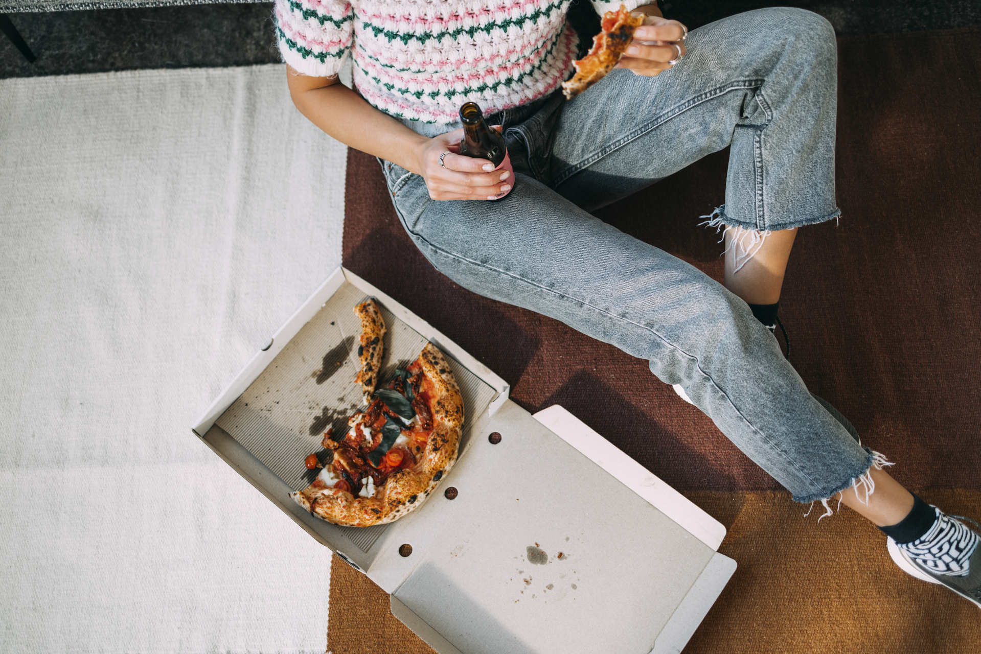Πώς θα αφαιρέσεις τις λαδιές από το τζιν σου