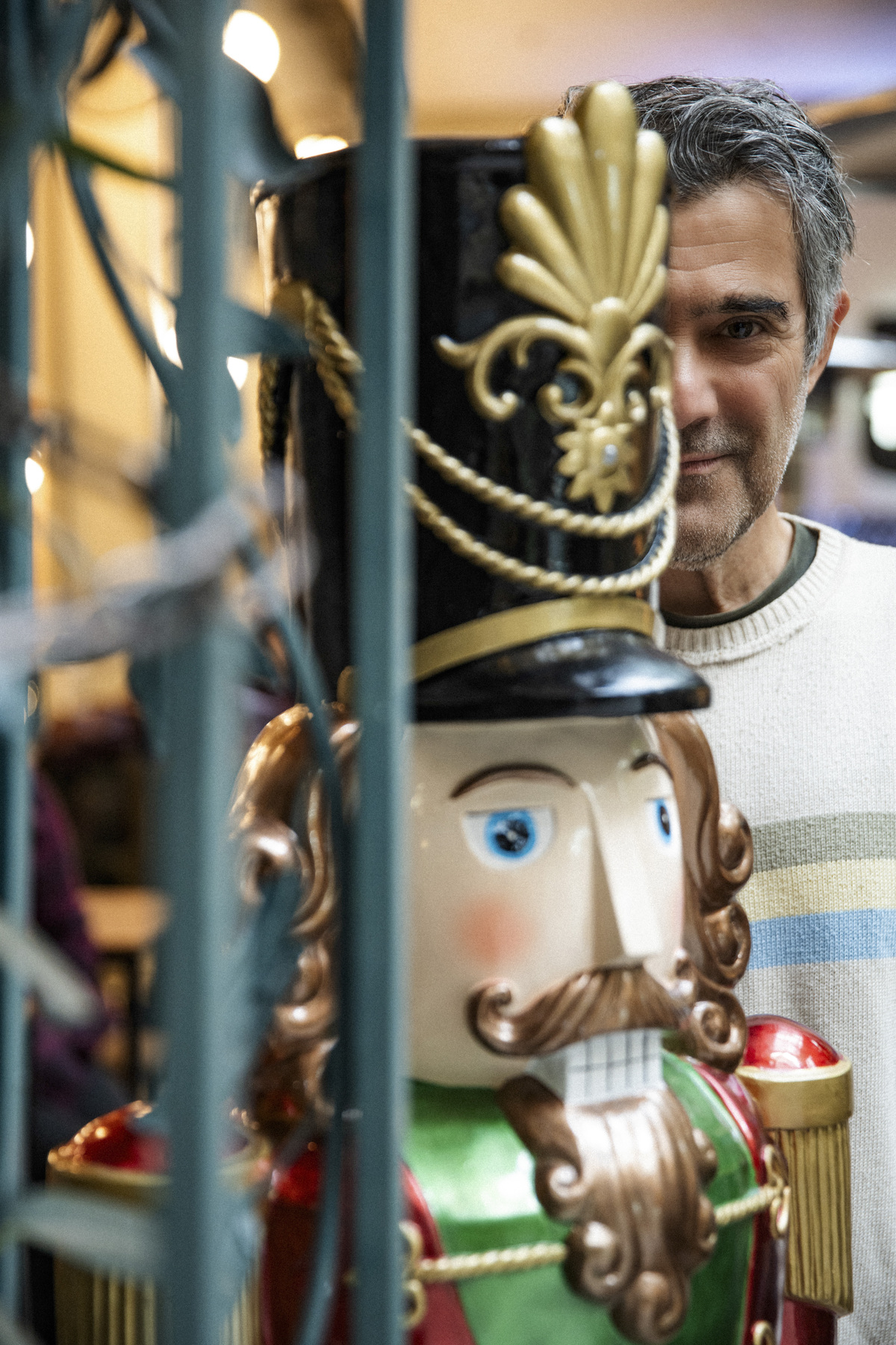 Γεράσιμος Γεννατάς: «Είμαι ένας ηθοποιός που παρακινούμαι από την αμφιβολία»