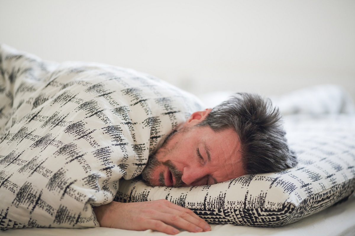 Γιατί ξυπνάω το πρωί με ξηρό και ερεθισμένο λαιμό;