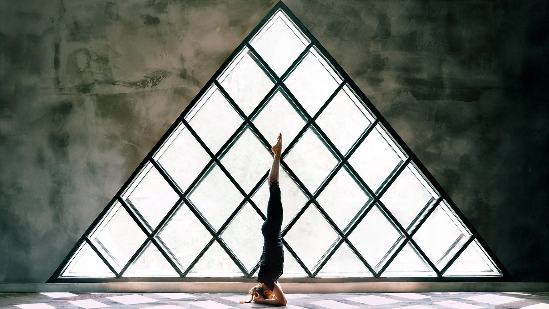 Πώς κατάφερα να κάνω πρώτη φορά στήριξη στο κεφάλι στα 41