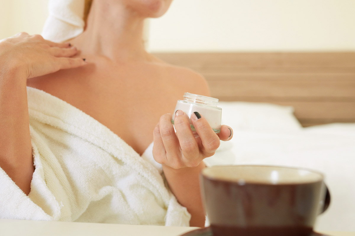 Ποια λάθη να αποφύγεις στο skincare σου μέσα στο 2025 / Τα red flags στο skincare που πρέπει να προσέξεις τη νέα χρονιά