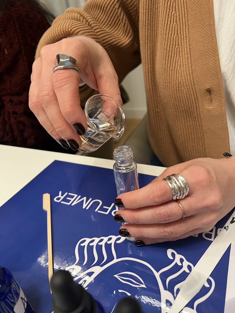 Παρακολούθησα σεμινάριο αρωματοποιίας και έφτιαξα το δικό μου άρωμα