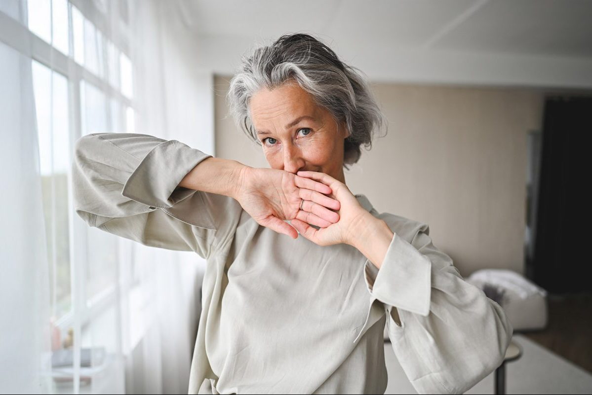 Πώς θα συνεχίσεις να απολαμβάνεις το σεξ και στην εμμηνόπαυση