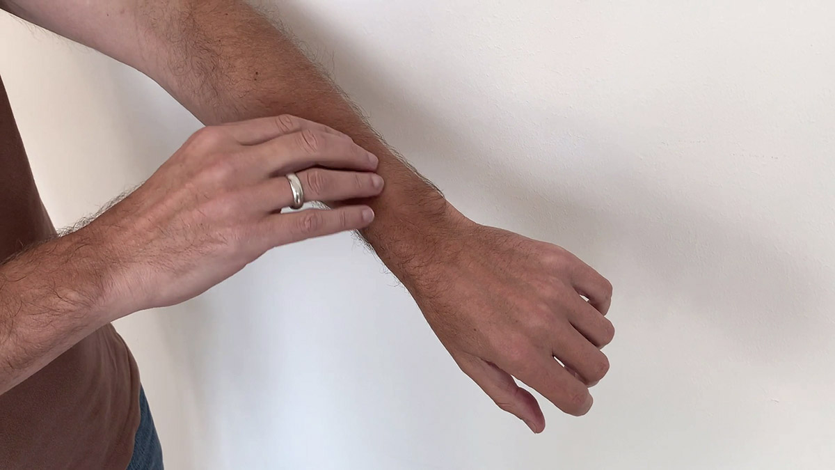 Η επιστημονική τεχνική για να σταματήσεις να τρως τα νύχια σου