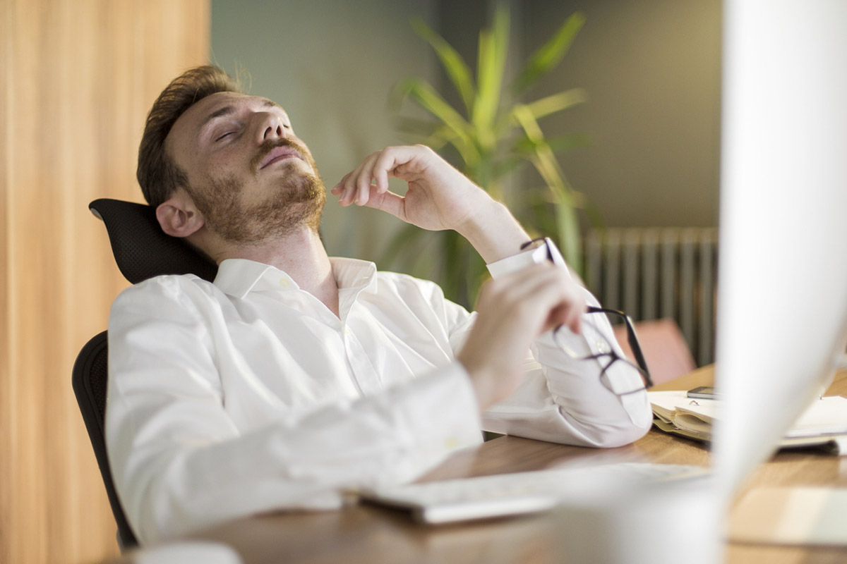 Μια εύκολη άσκηση mindfulness μπορεί να σε χαλαρώσει όταν νιώθεις στρες