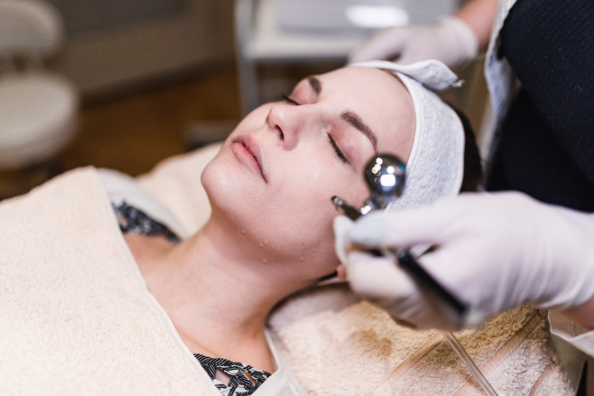 Κάνουν κάτι οι κρέμες αντιγήρανσης στα 45+; Μια προσωπική μαρτυρία