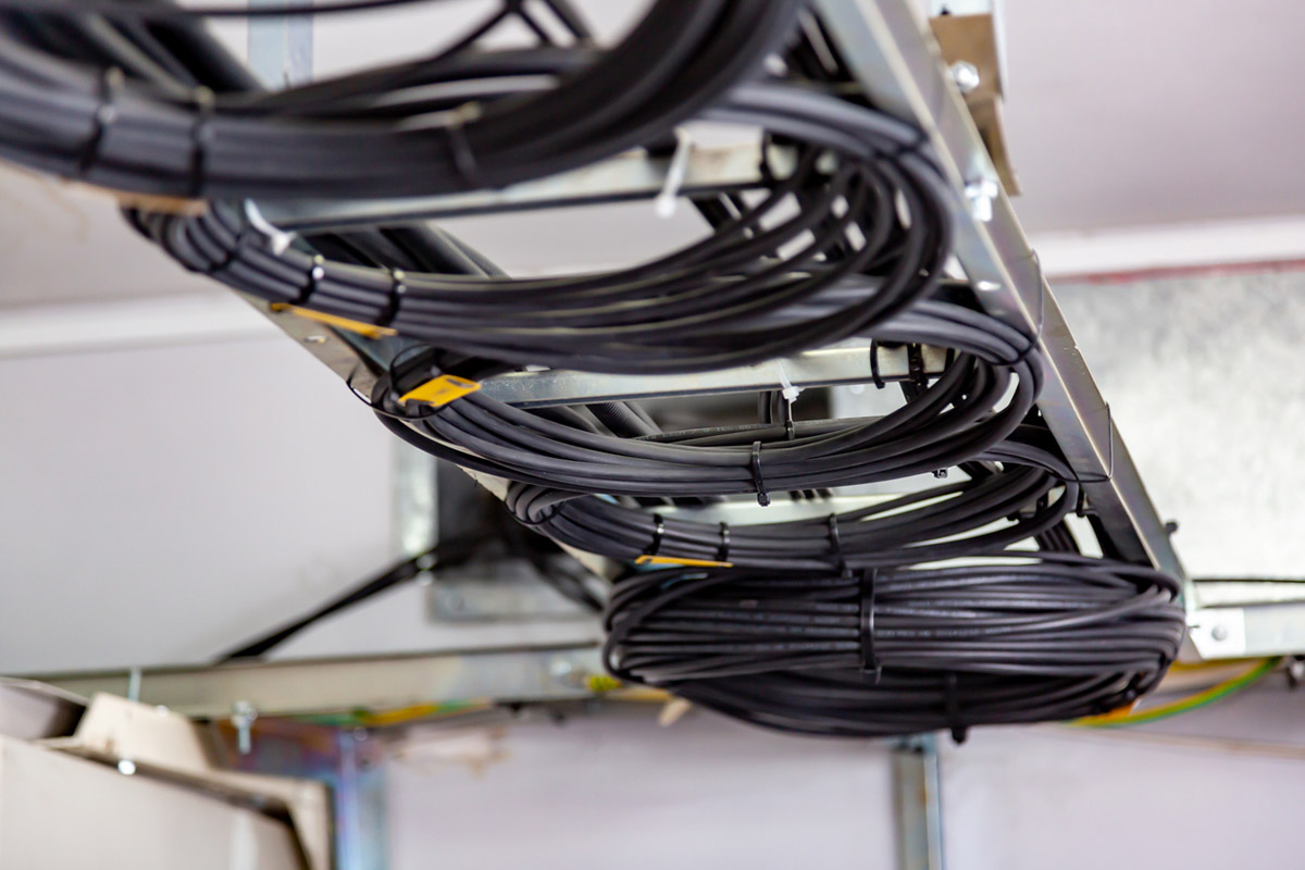 Ties wraps καλώδια