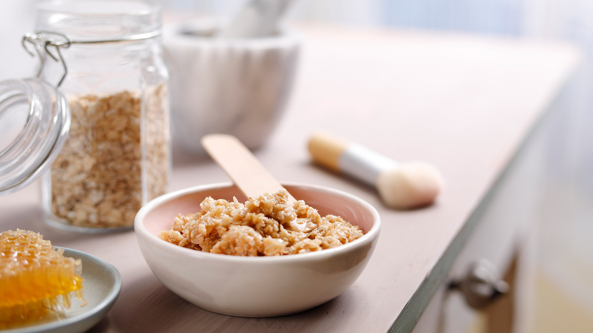 βρόμη και μέλι