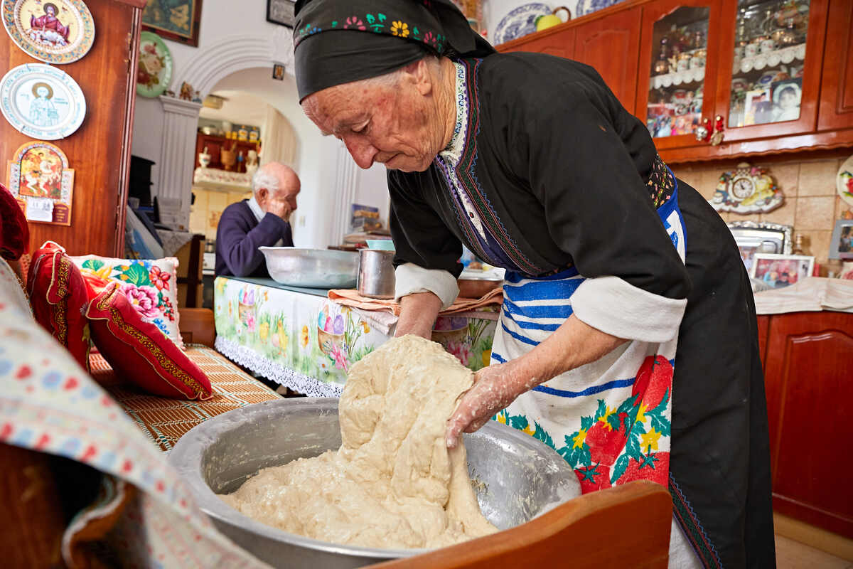 Το Πάσχα στην Όλυμπο Καρπάθου είναι μια συγκλονιστική εμπειρία ζωής