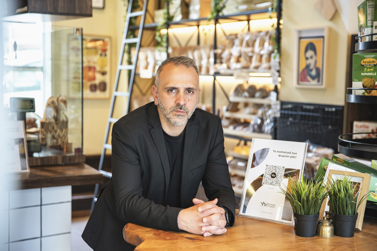 «Έχω κι εγώ κοιλιοκάκη, ξέρω»: Η ιστορία του pastry chef Μαρίνου Κοσμά