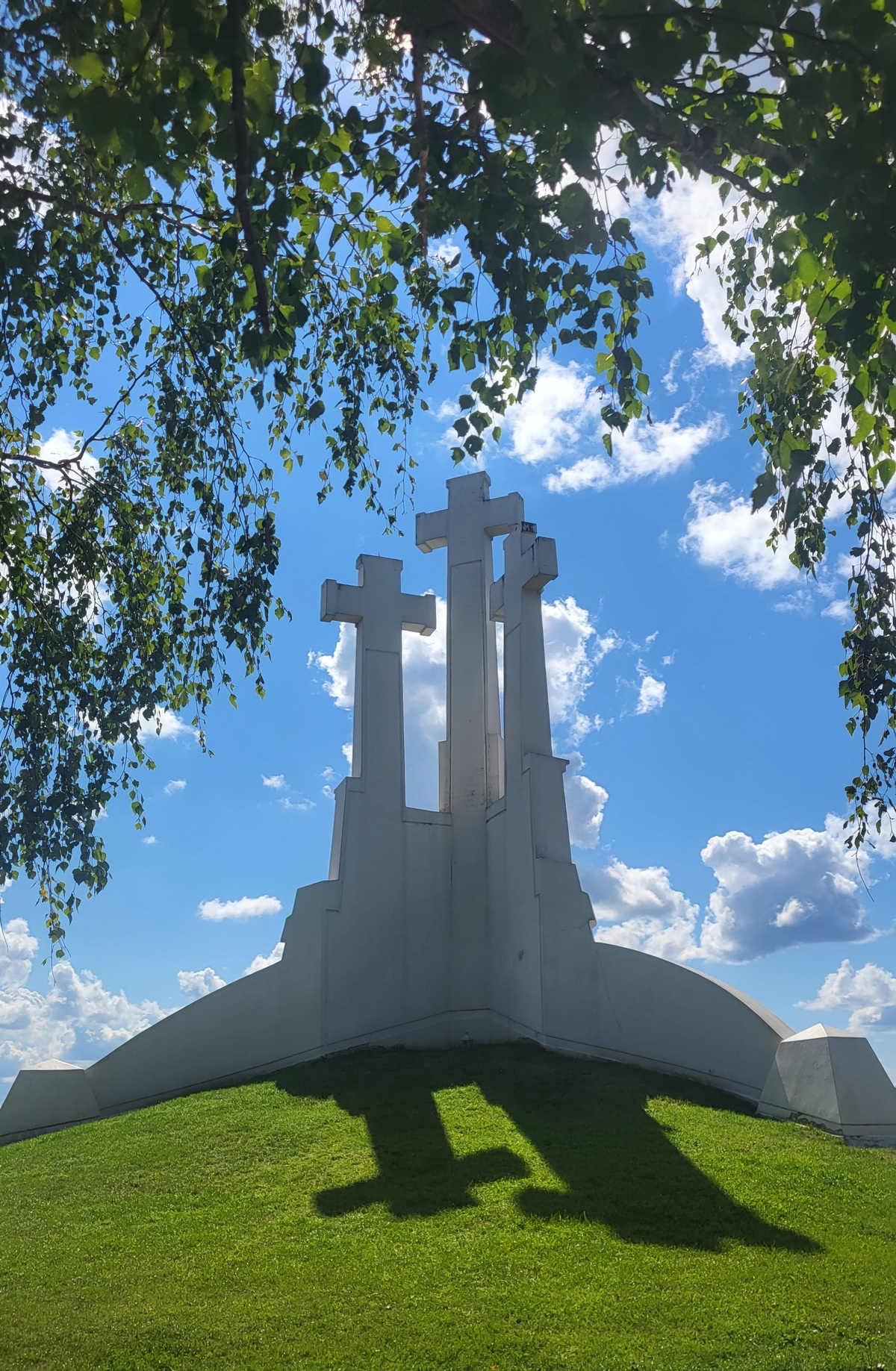 Τρεις Σταυροί