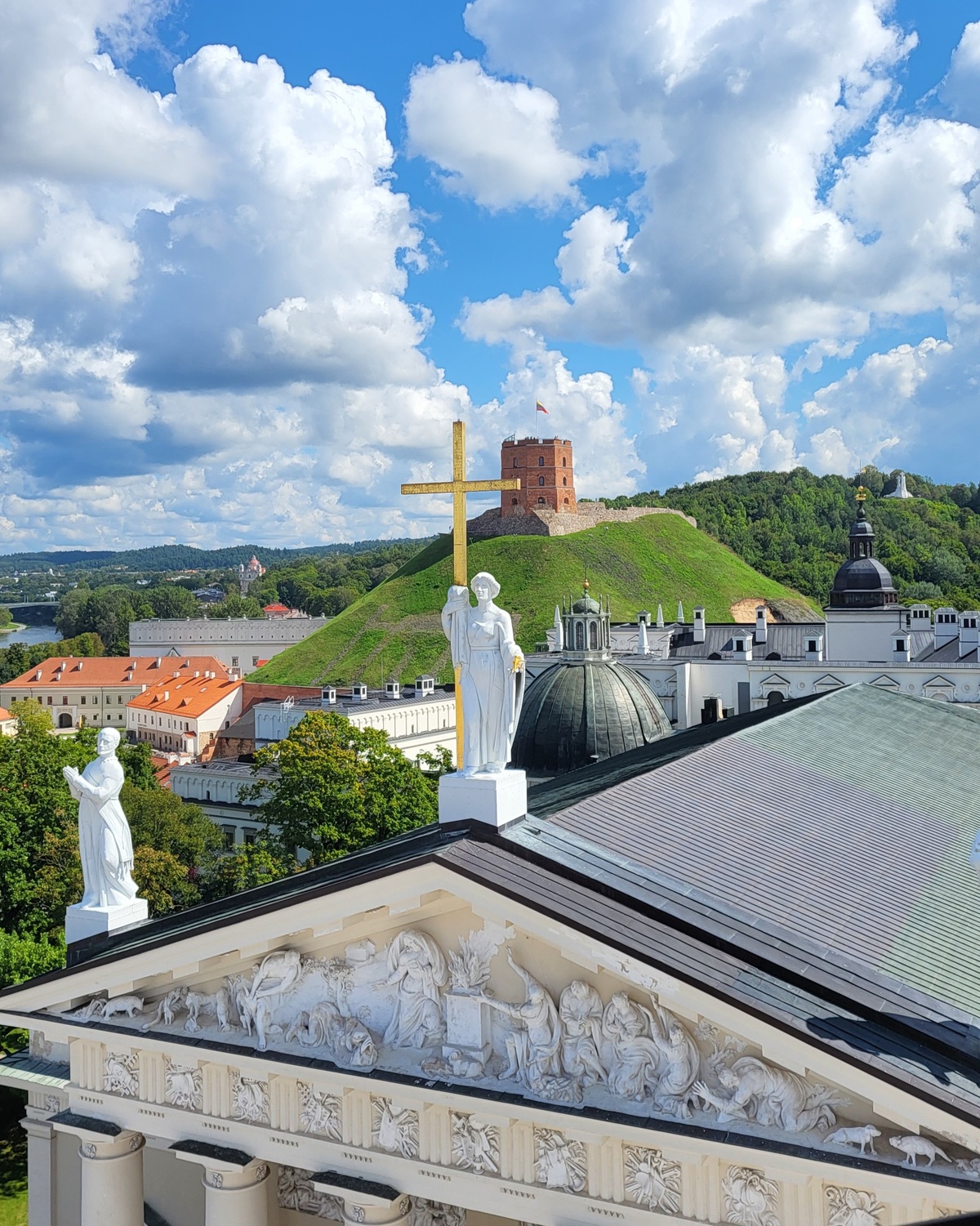 θέα από καμπαναριό