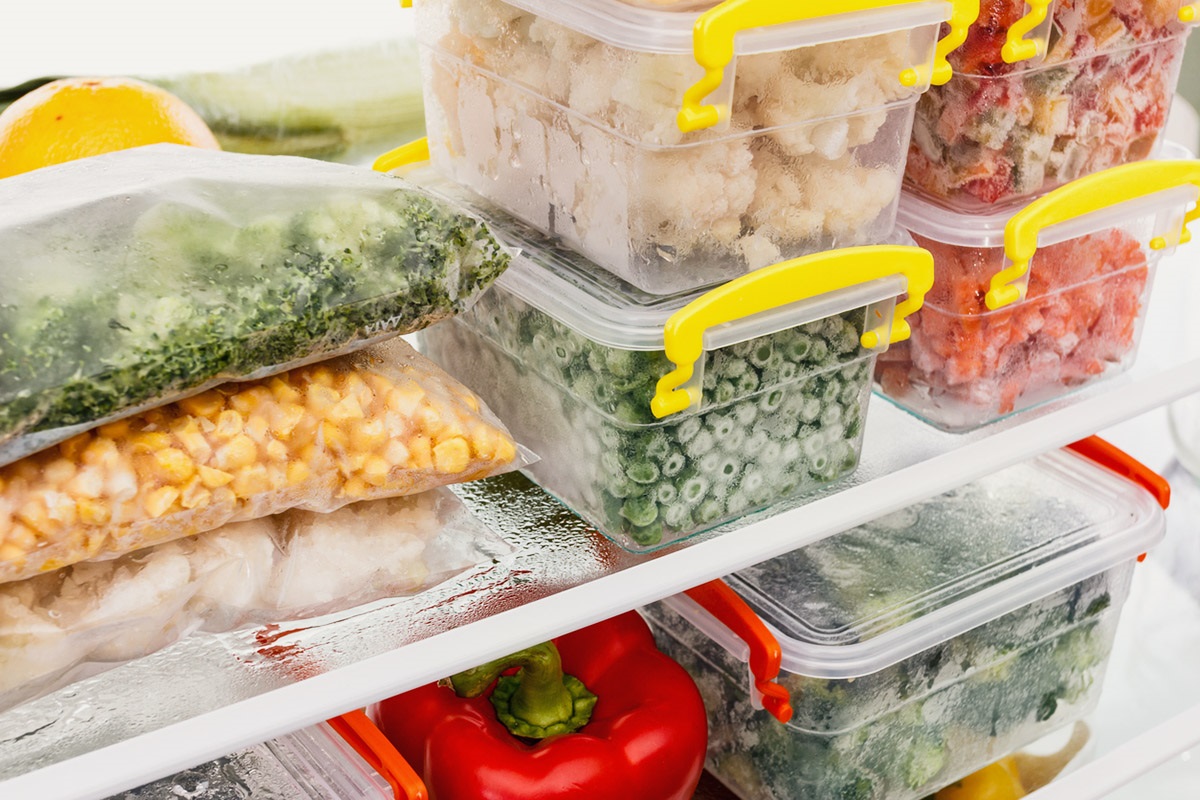 Φούρνος μικροκυμάτων και καταψύκτης: πλαστικά