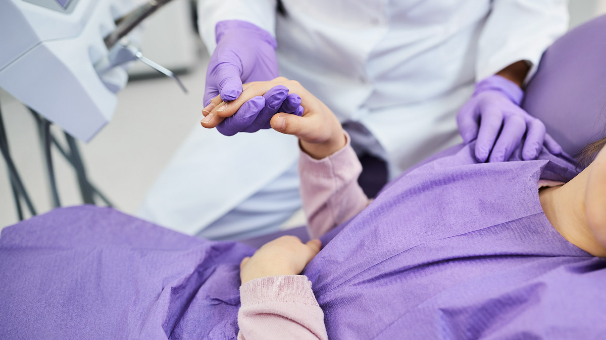 Γιατί φοβόμαστε τον οδοντίατρο; - Πόσο συχνά πρέπει να μας βλέπει;