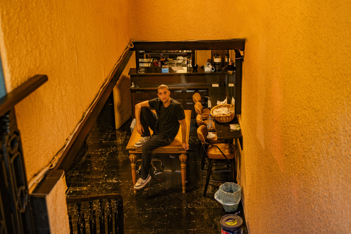 Στο θέατρο Μπέλλος