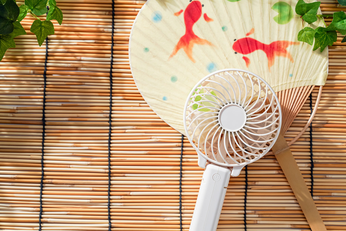 Πώς να κρατήσεις το σπίτι δροσερό όταν κοπεί το ρεύμα