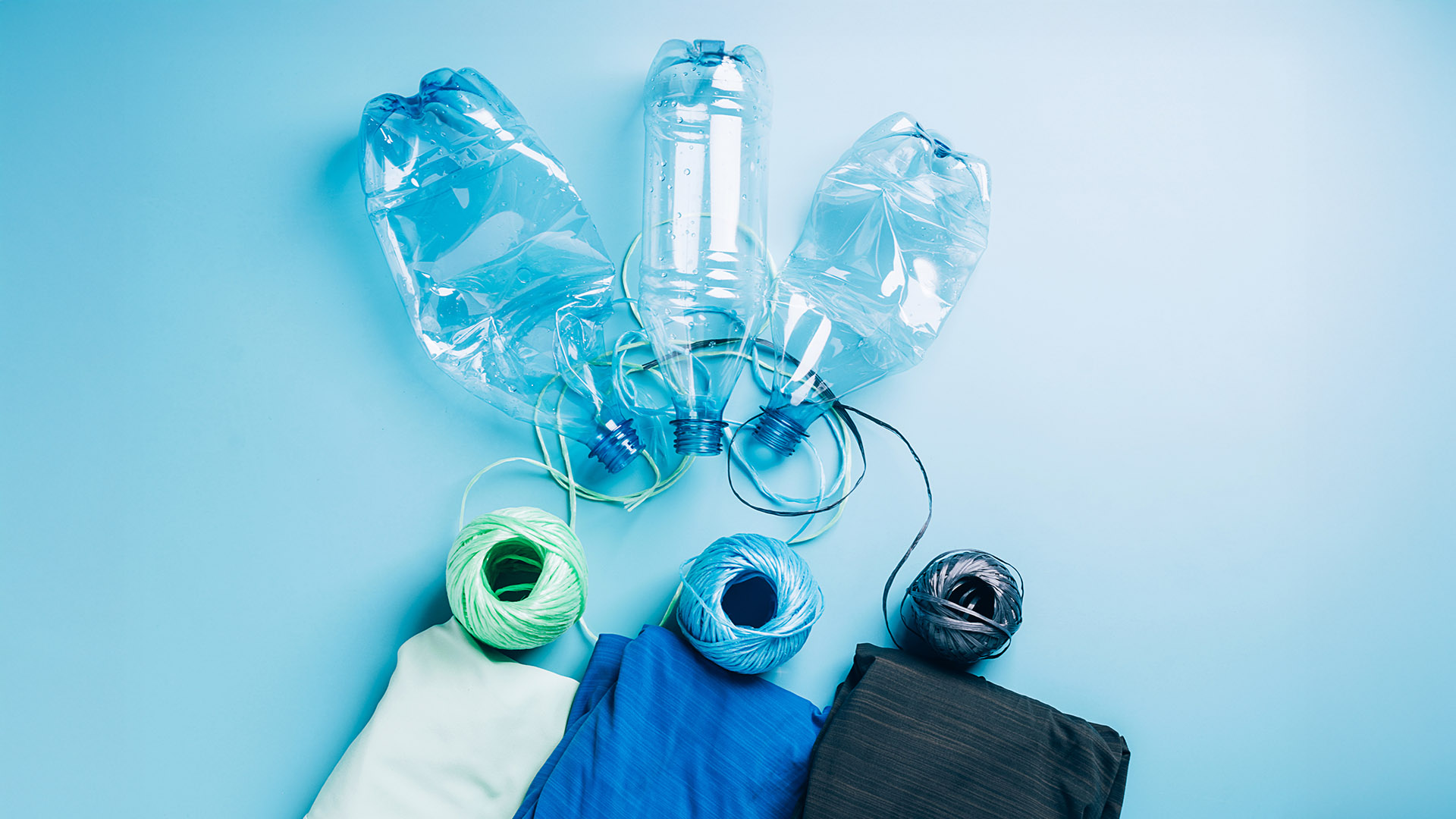 Το 70% των ρούχων είναι φτιαγμένα από πλαστικό: Μάθε να τα ξεχωρίζεις