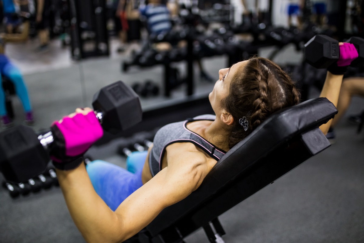 Πώς να επιλέξεις τα σωστά κιλά στις ασκήσεις με βάρη