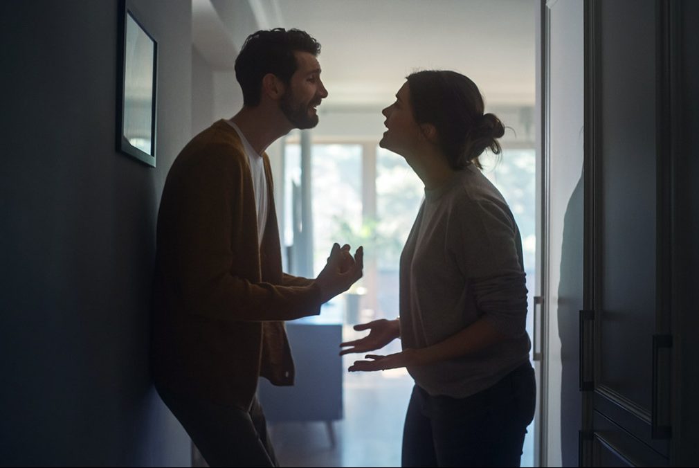 Πώς είναι να ζεις και να ερωτεύεσαι με βάση το υπόλοιπο στην τράπεζα