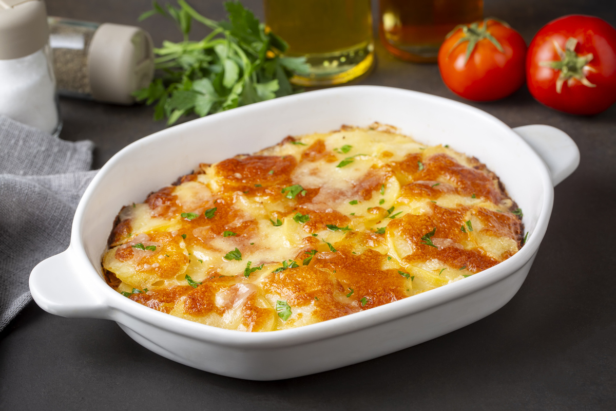 μπεσαμέλ Γιώτης