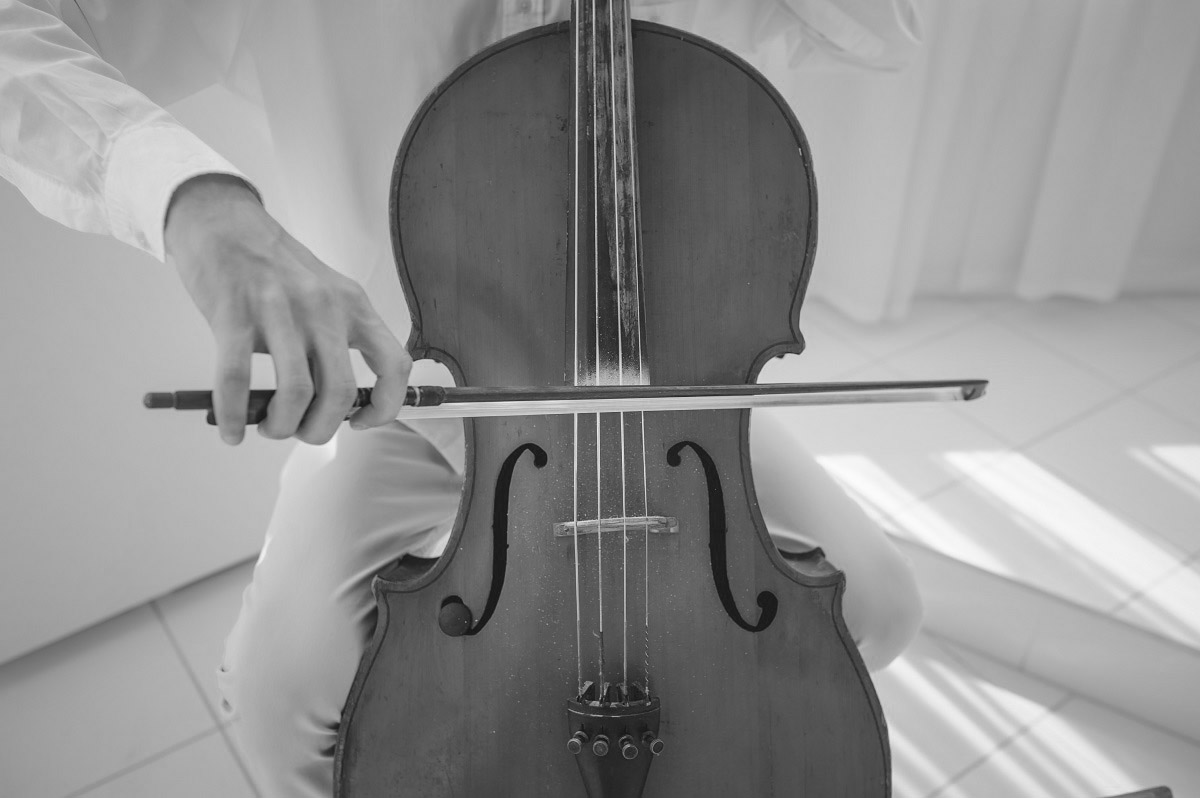 Γιατί όποτε πονάς θα ευχόσουν να ήξερες κιθάρα