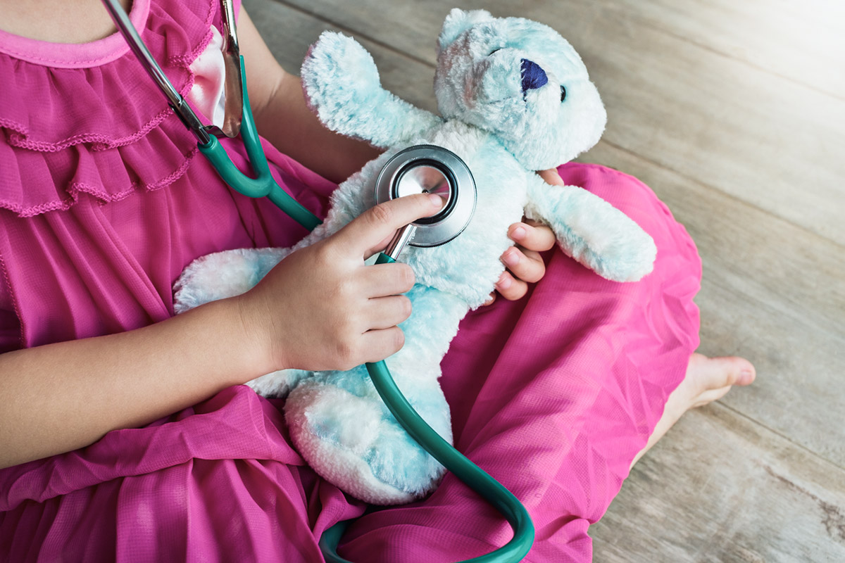 Πώς να διαχειριστείς το στρες ενός παιδιού για τον γιατρό