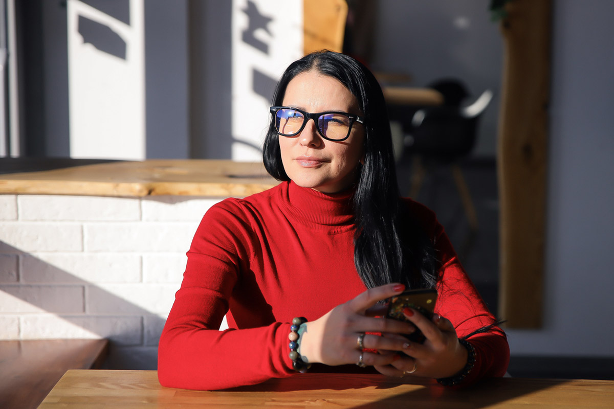 Δεν ποστάρεις τη ζωή σου στα social media; Δες τι λέει αυτό για την ψυχολογία σου