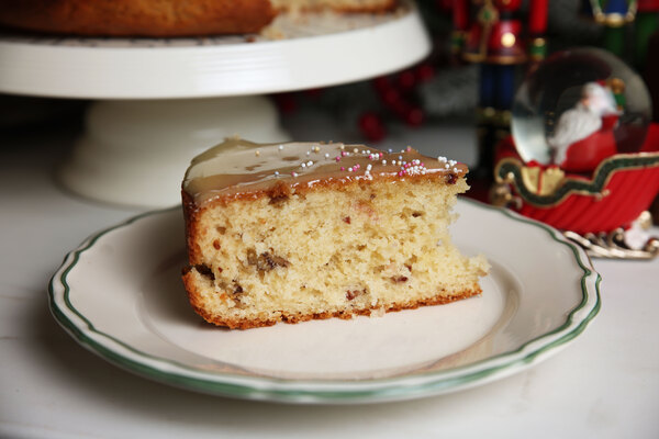 <php echo $editor_pick__image['alt']; ?>