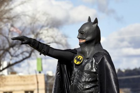 The Batman effect: Πώς οι υπερήρωες μάς κάνουν πιο αλτρουιστές