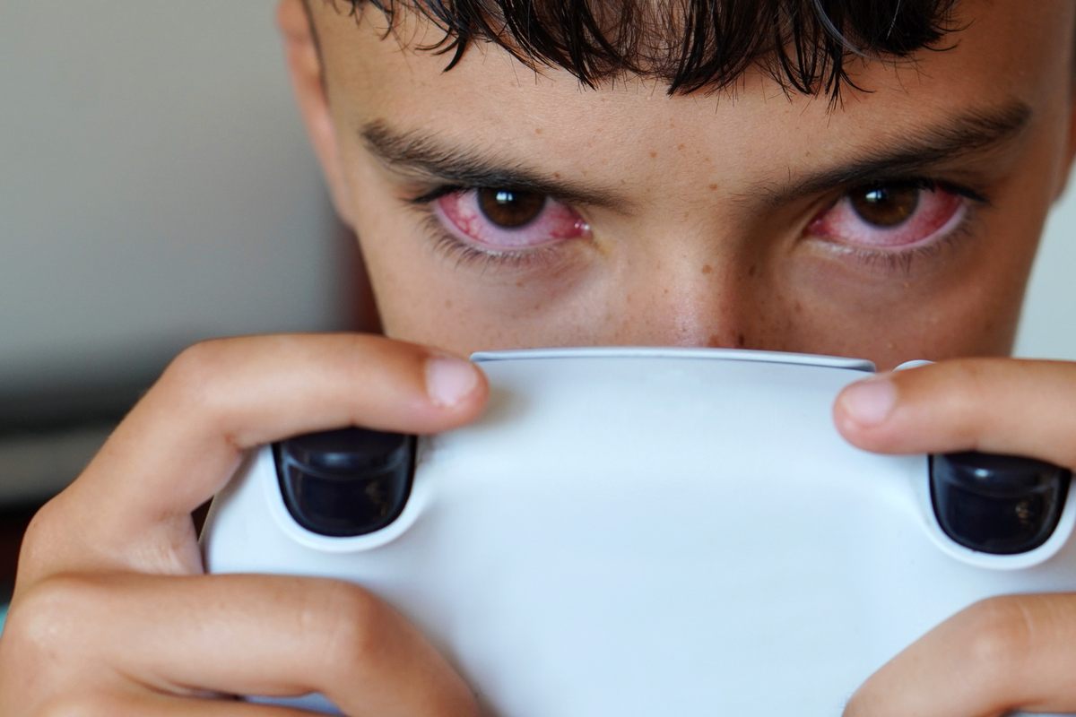 Έχεις πονοκέφαλο ή πόνο στον αυχένα; Πότε φταίνε οι οθόνες