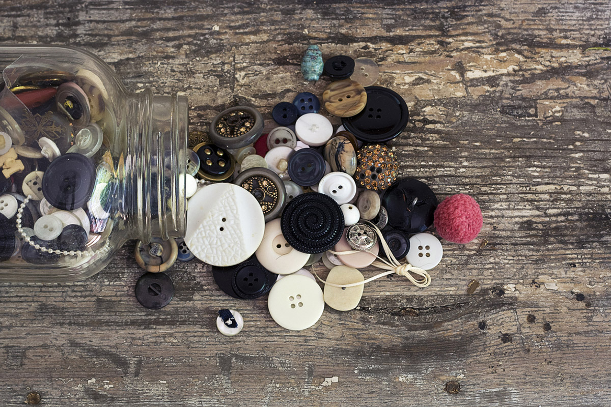 8 θησαυροί που πρέπει να κρατήσεις από το σπίτι της γιαγιάς σου