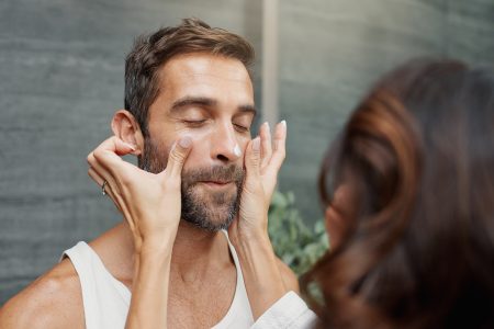 8 υπέροχα skincare δώρα για άντρες, με λιγότερα από €20