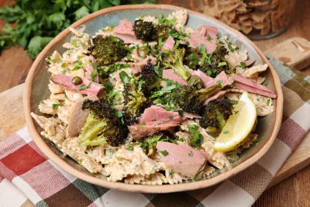 Σαλάτα ζυμαρικών με τόνο και μπρόκολο για detox