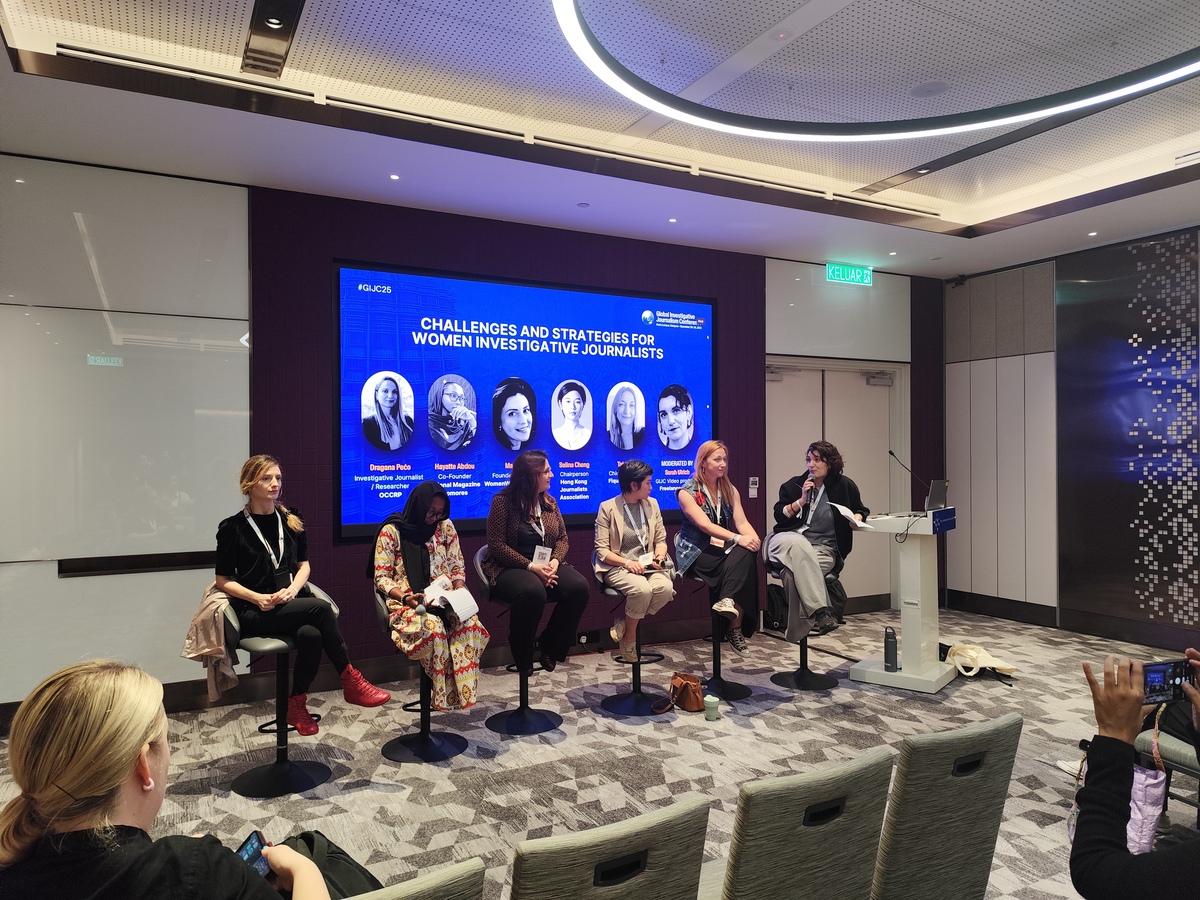 Απειλές, πίεση, επιμονή: γυναίκες δημοσιογράφοι μοιράζονται τις εμπειρίες τους