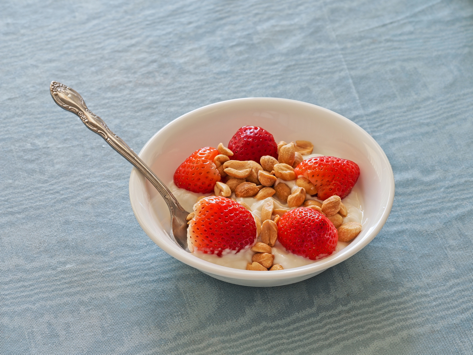 Γιαούρτι ή Φιστίκια: Ποιο είναι καλύτερο σνακ αν θες να χάσεις βάρος